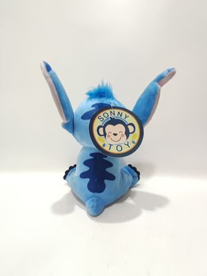Das sprechende Plüschspielzeug sitzt Stitch ist süß, mit Höhen von 7,09 Zoll und 11,02 Zoll