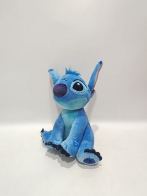 Das sprechende Plüschspielzeug sitzt Stitch ist süß, mit Höhen von 7,09 Zoll und 11,02 Zoll