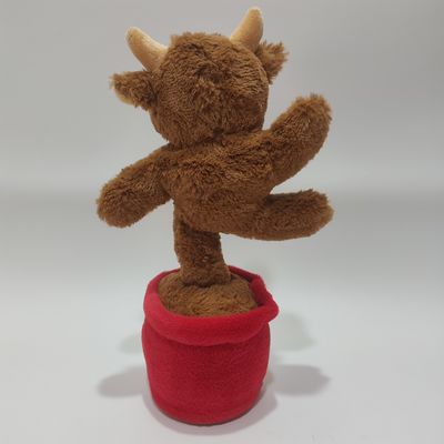 Singende und tanzende Highland Kuh